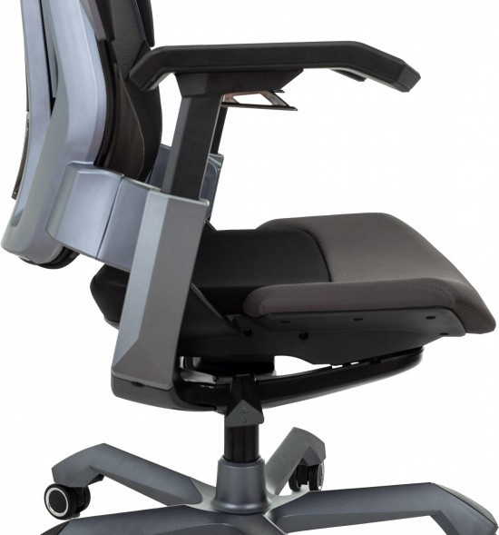 Кресло игровое Knight Aero