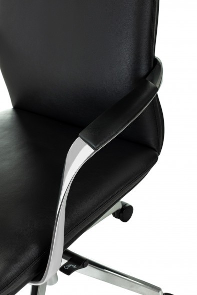 Кресло руководителя Бюрократ _VEGA 